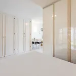 Port Royale 291, Spacious דירה