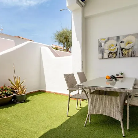 Apartment Port Royale 291, Spacious Studio, Heated Pool *
